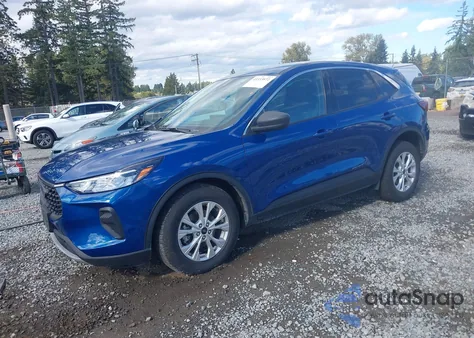 2023 Ford Escape Active z USA, uszkodzony, nr VIN 1FMCU9GN1PUA36270
